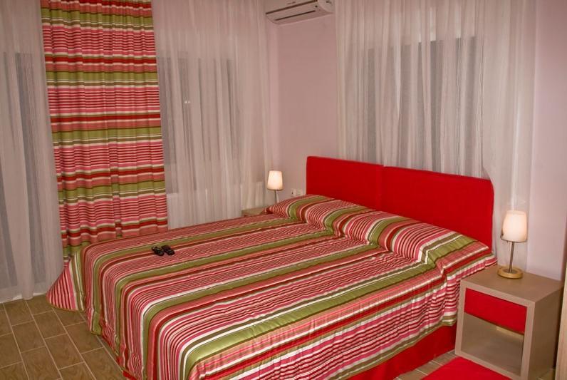 Hotel Horizontas Nea Plagia Pokoj fotografie